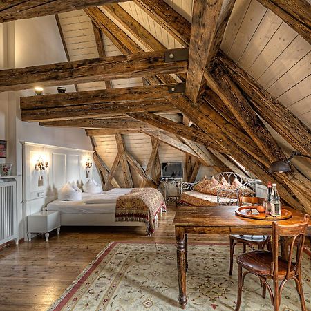 Hotel Orphee - Grosses Haus เรเกนส์บวร์ก ภายนอก รูปภาพ