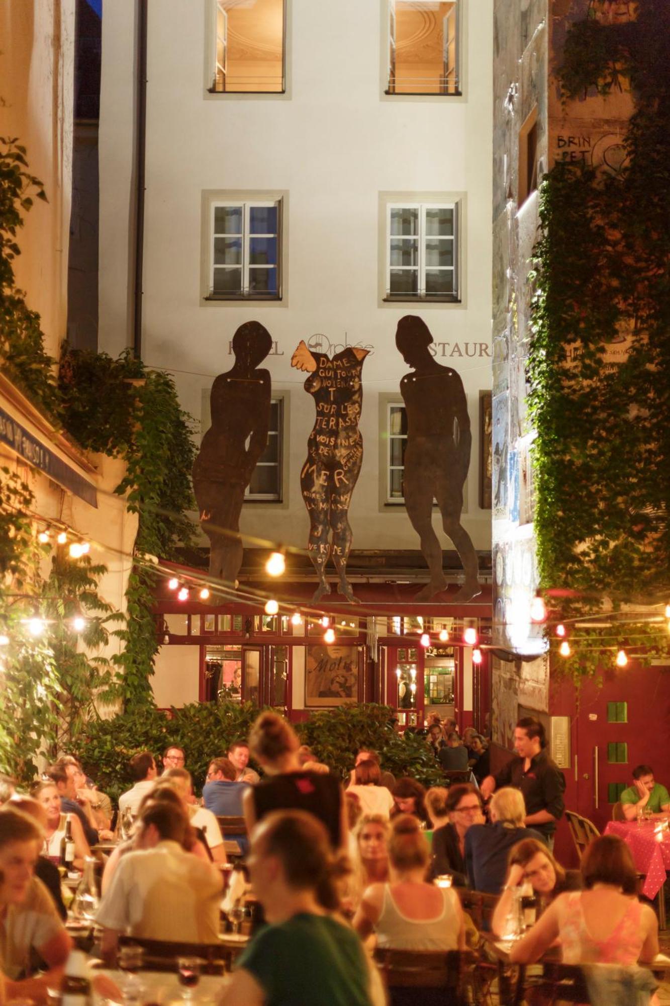 Hotel Orphee - Grosses Haus เรเกนส์บวร์ก ภายนอก รูปภาพ