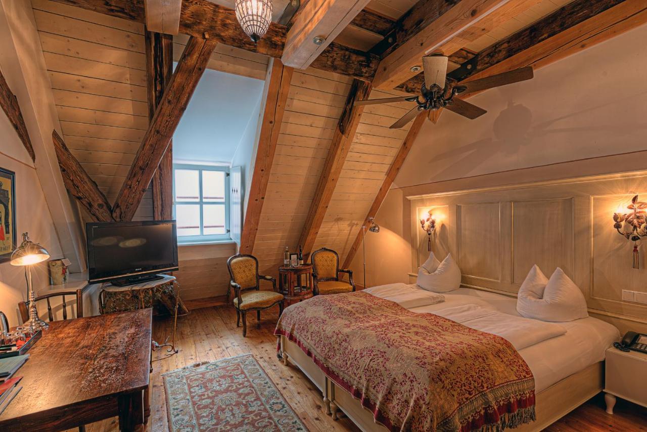 Hotel Orphee - Grosses Haus เรเกนส์บวร์ก ภายนอก รูปภาพ